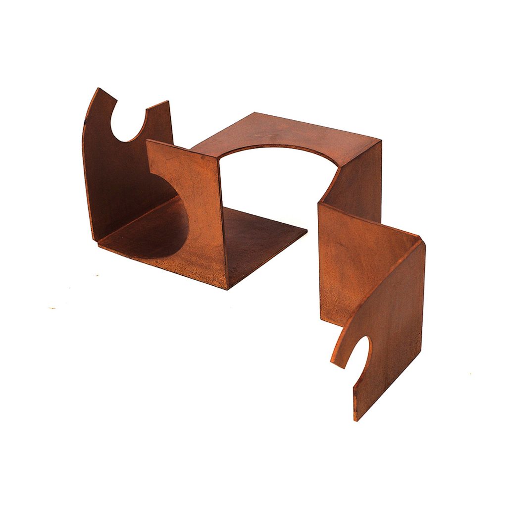 ESCULTURA MARIEMI OTAOLA VARIACIONES ANGULARES